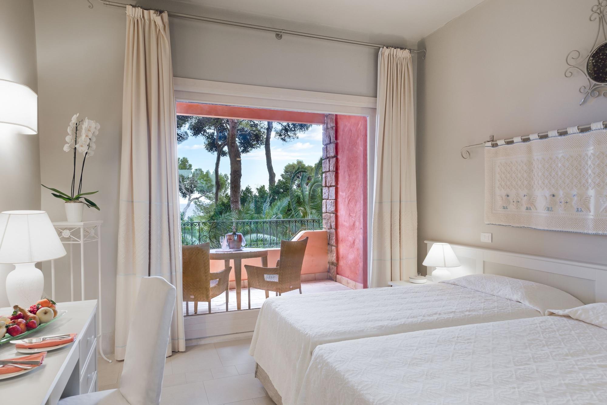 Forte Village Resort - Il Castello Santa Margherita di Pula Exterior photo