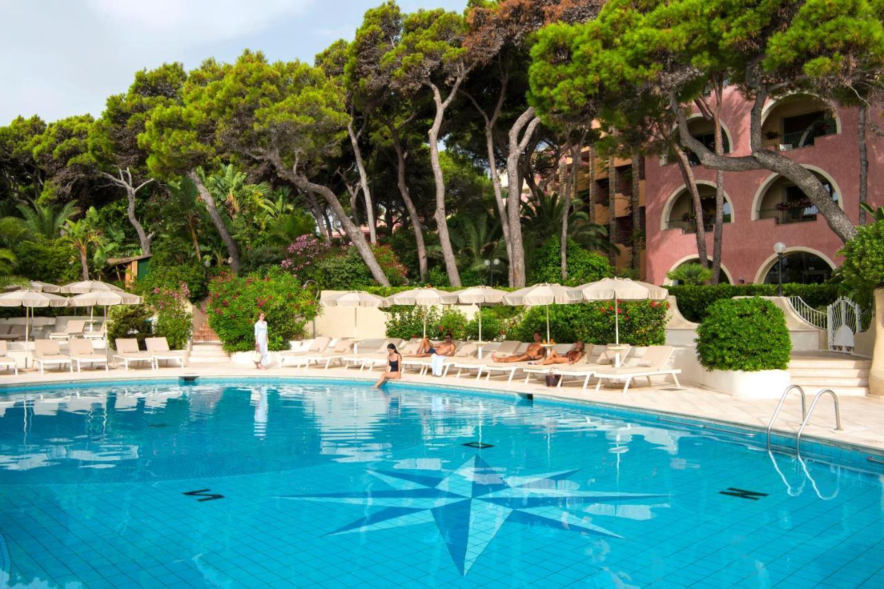 Forte Village Resort - Il Castello Santa Margherita di Pula Exterior photo